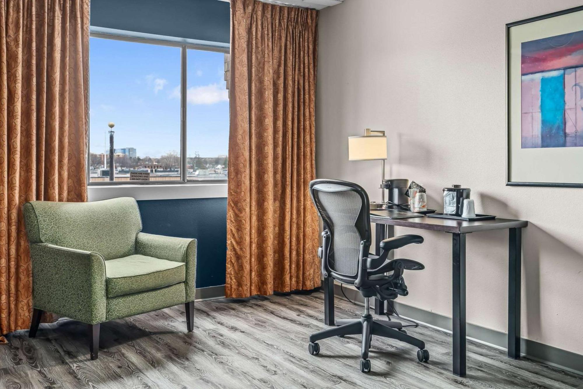 Quality Inn & Suites Mall Of America - Msp Airport Блумінгтон Екстер'єр фото